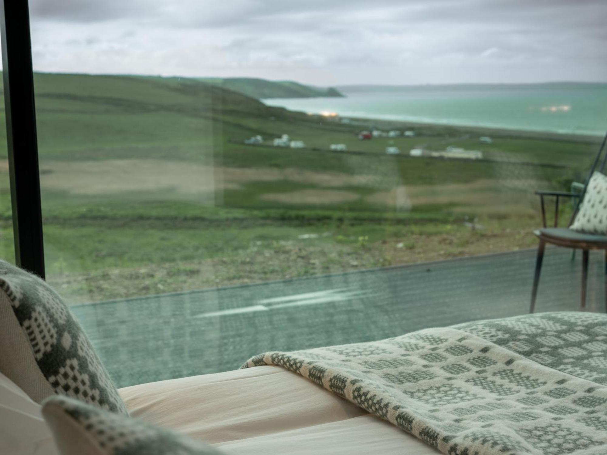 Subterranean Studio With Panoramic Costal Views And Sauna Newgale Dış mekan fotoğraf
